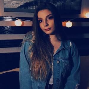 Meet your Posher, Camille